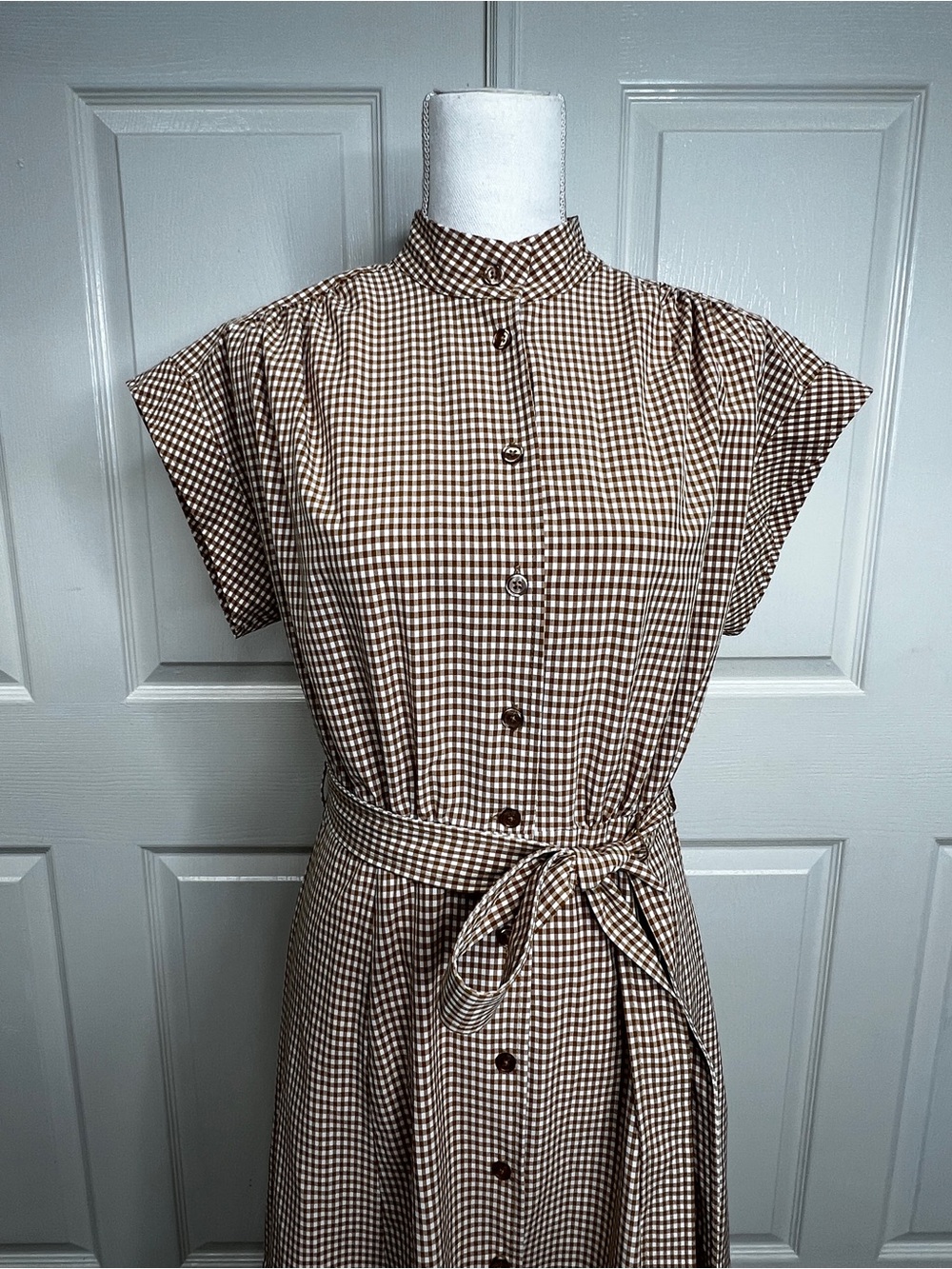 Calvin Klein Gingham Check Belted Shirtdress Size 4 Brown White - Picture 2 of 11